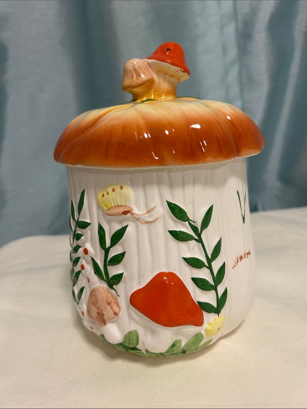 8” Ceramic Mushroom Canister in Orange and White